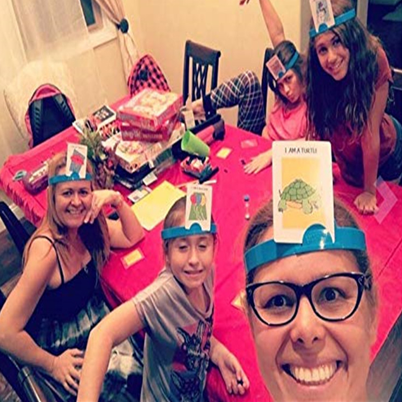 Kids Funny Cards Board Game To - đánh giá và giá Board Game Who Is It